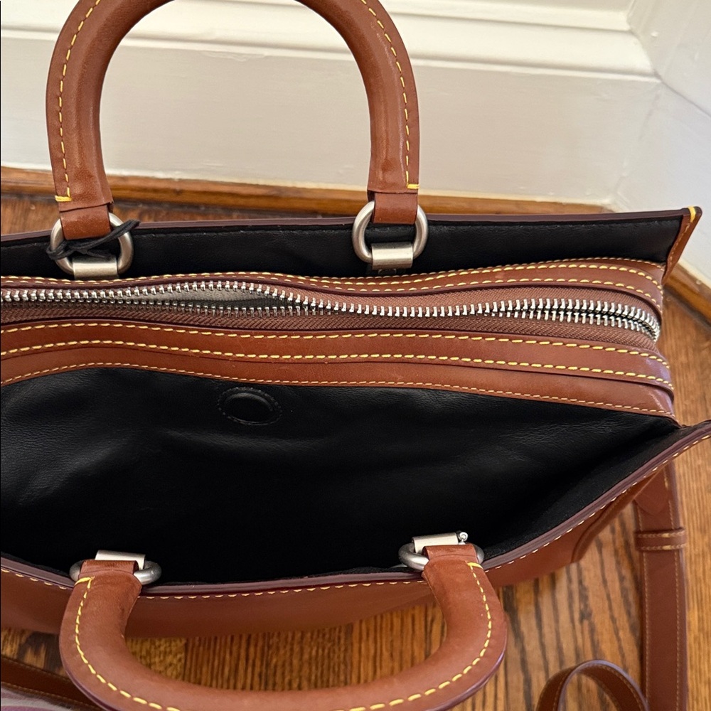 Coach Rogue Brief in Brown Glove-tanned Leather NWT - Picture 2 of 7